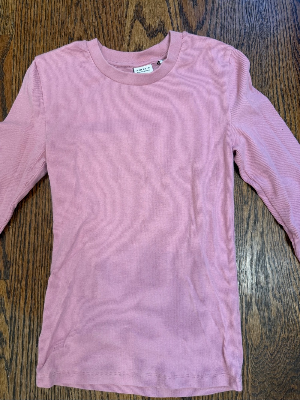 Aritzia pink long sleeve top